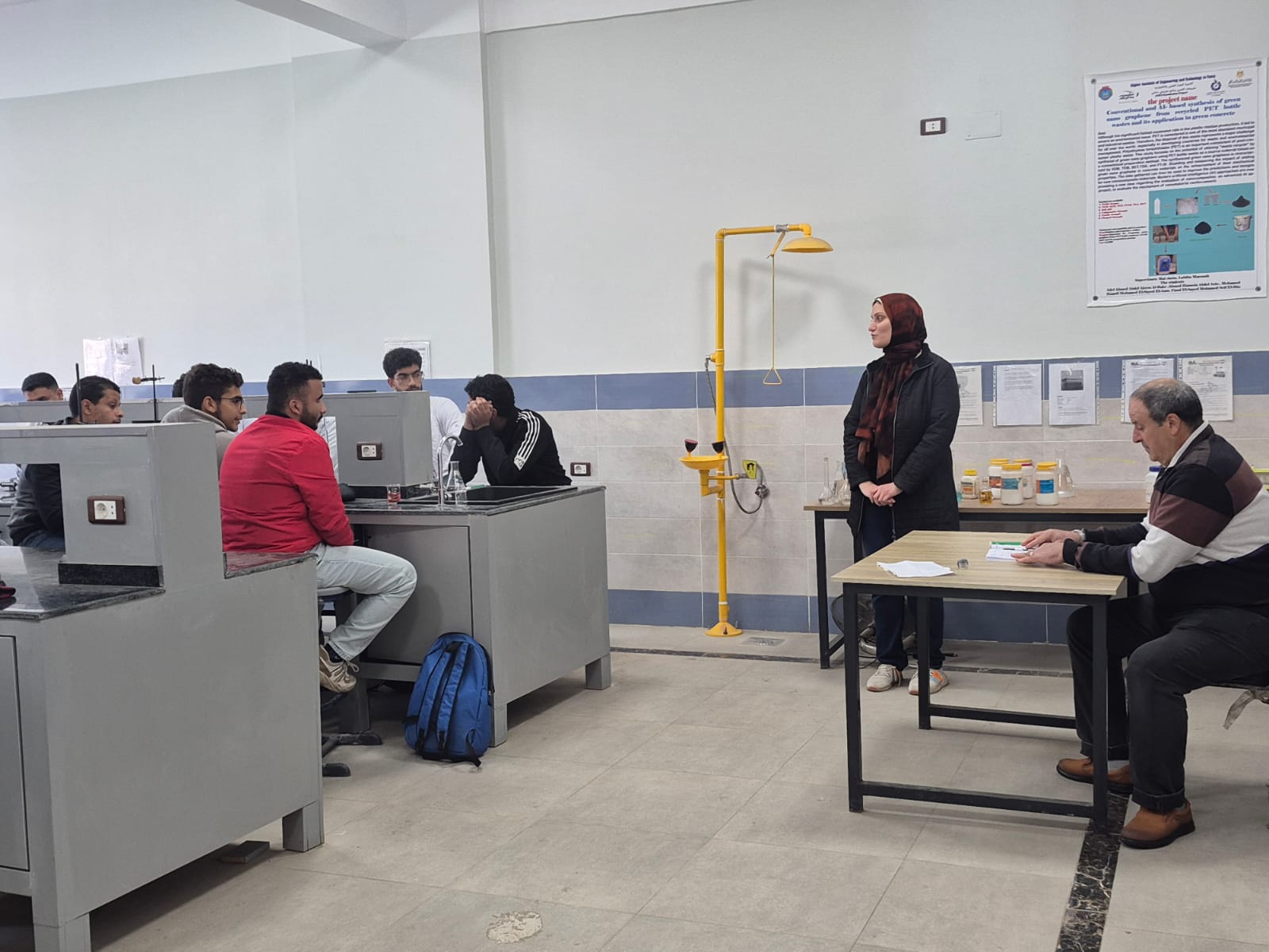 ورشة عمل في مجال السلامة و الصحة المهنية بعنوان: بيئة عمل أمنة داخل المعامل